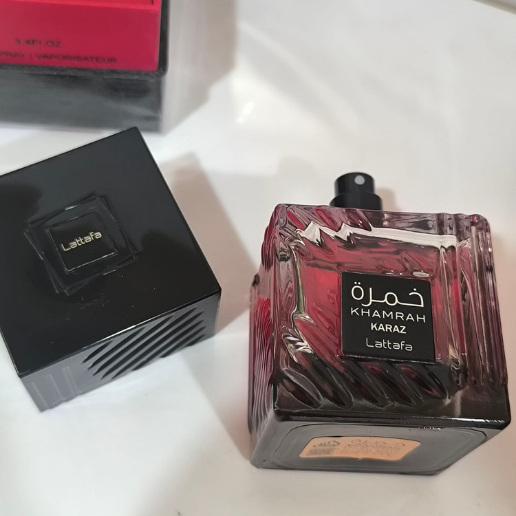 ادکلن خمره کرز لطافه